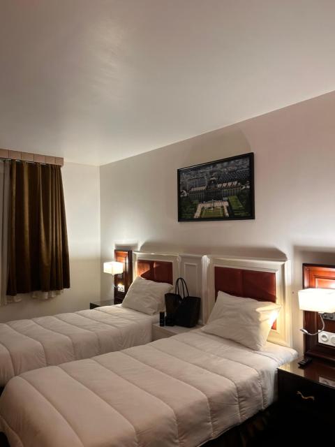Hotel Grand Paris