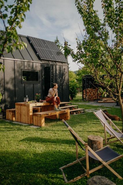 AIVA Glamping