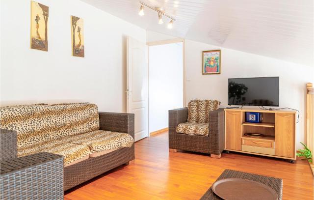 Beautiful Home In La Faute Sur Mer