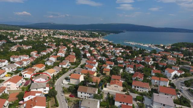 Shabby Chic Apartment DiSente nr1 close to Krk centre