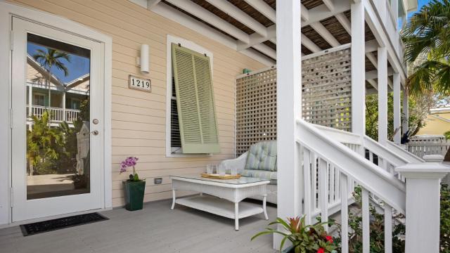 Sea Breeze Villa