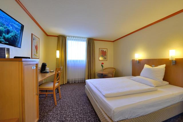 PLAZA INN Leonberg