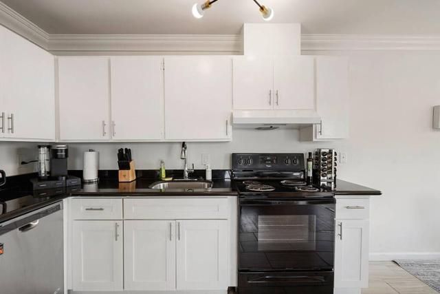 Charming 2Beds with Mountain & Ocean Views