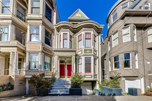 In the Heart of Haight Ashbury 5 Bedroom House