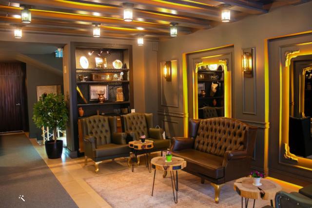 Hotel Zade
