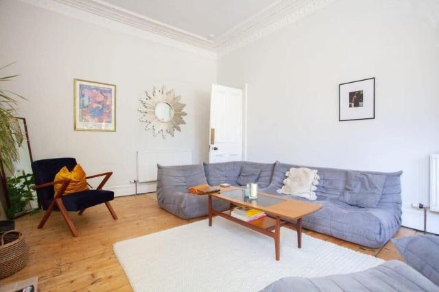 Lovely Flat in Ideal Location