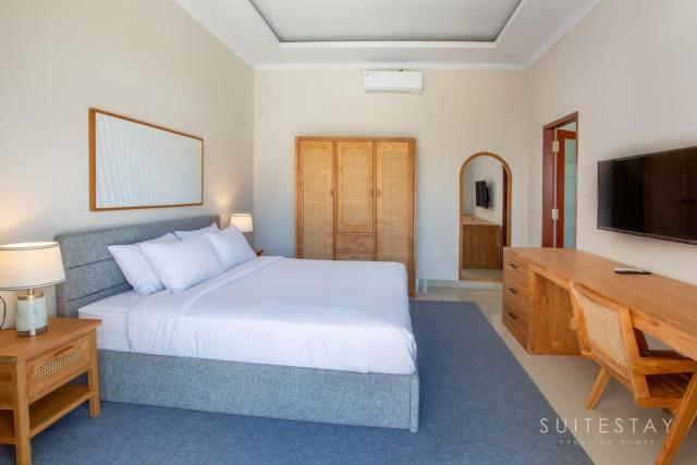 Two Bedroom Villa with Outdoor Pool