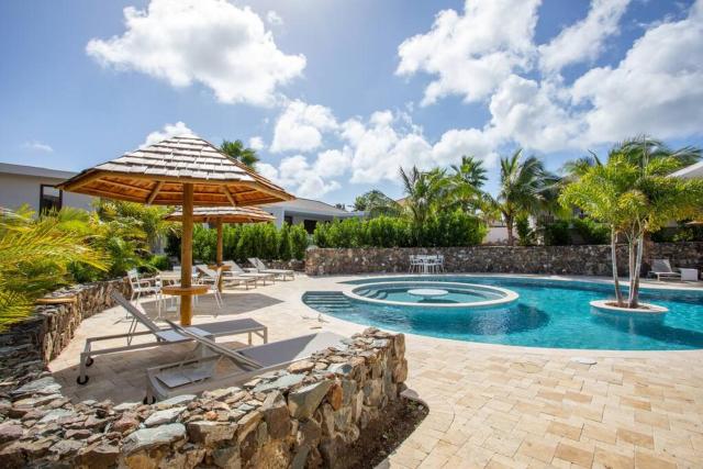 Jan Sofat LUX A12, resort, pool, ground floor