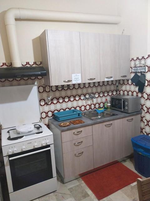 Cozy & Bright Home - 50m from metro station Άg Antonios