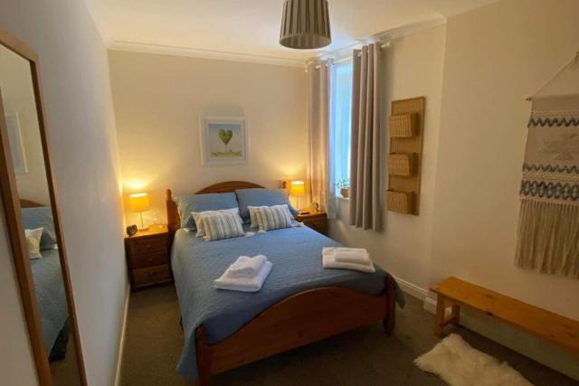 NewburghAprtment Scotland sleeps 4 FirePit Garden