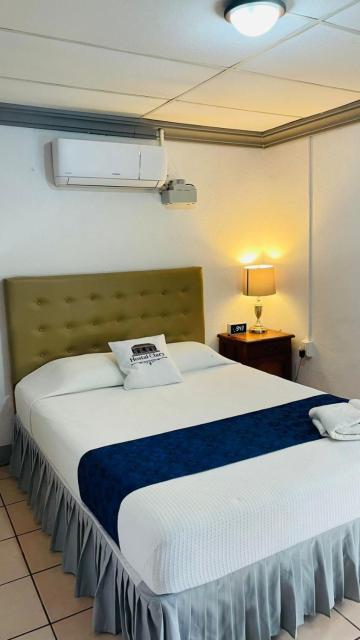 Hostal Clary