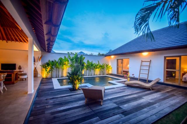 Villa Mana Tea 2 bedrooms & pool Seminyak