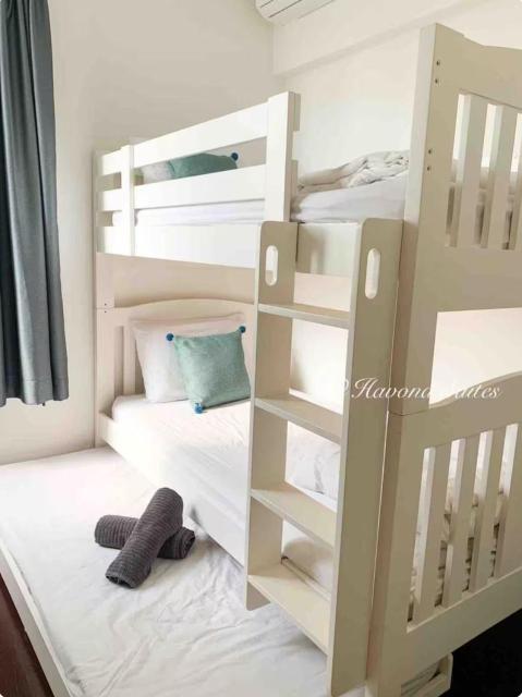 R&F Princess Cove JB Deluxe Suite byHS