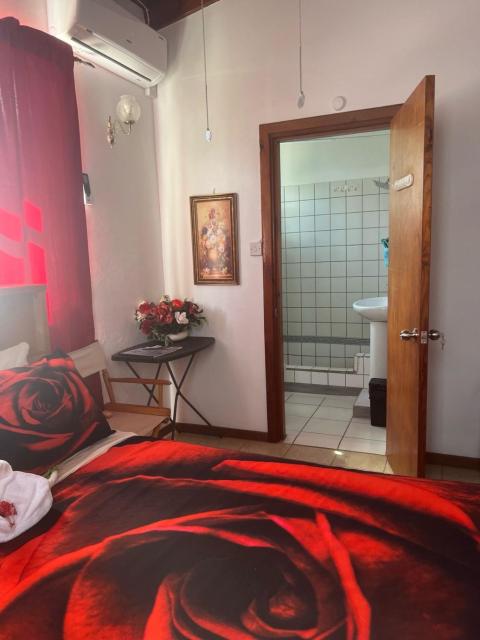 Chalet Belizomi - La Rose Room