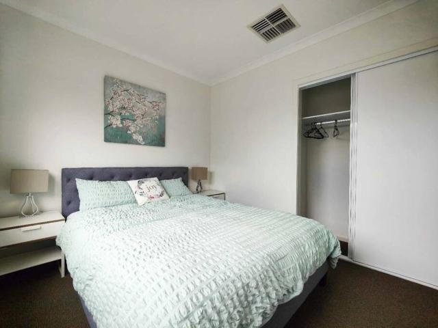 Beautiful 4 Bedrooms Houses