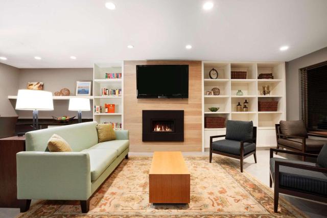 Country Inn & Suites by Radisson Roseville - St Paul