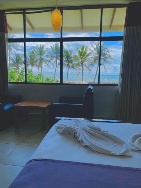 Lavinia Blue Hotel