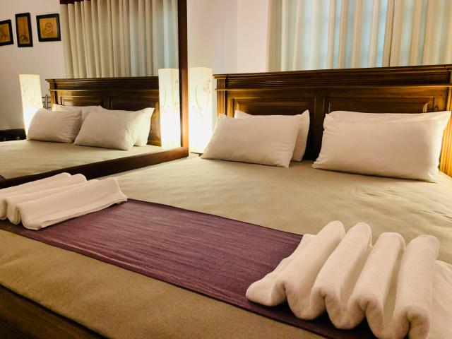 Lavinia Blue Hotel