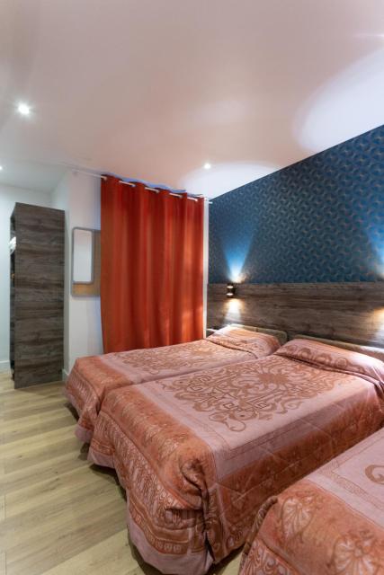 Hotel Leonard De Vinci 75011