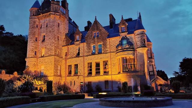 Whitehall Square Apartments- Queen's Quarters