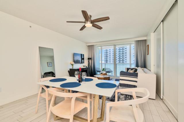 Stylish 1BR Suite with 5 Star Amenities and Stunning Views