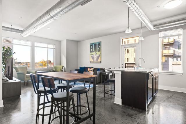 2 Downtown corner units with free parking