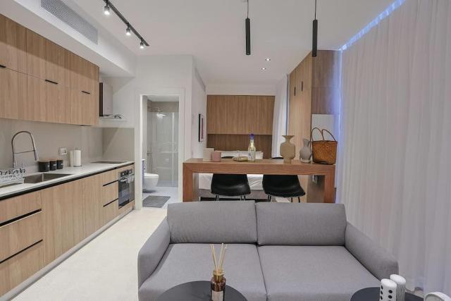 Luxury Studio Beach Flat 107