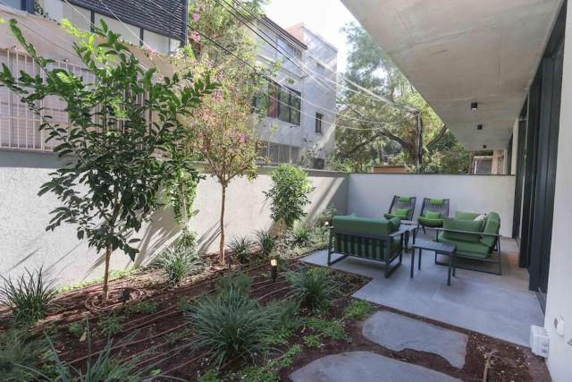 Luxury Garden 1bed Apartment