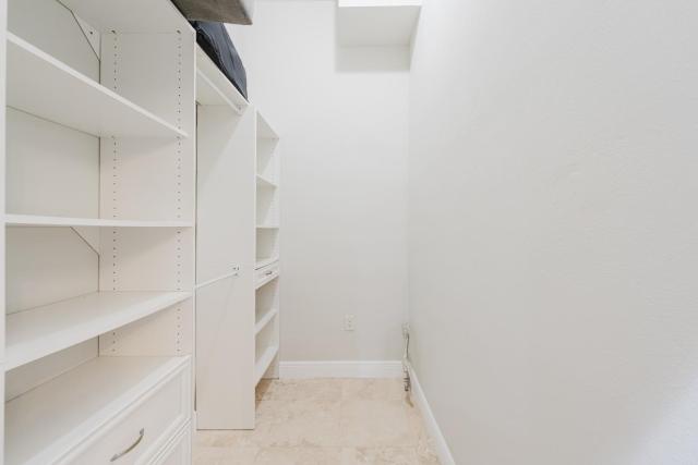 Beautiful Aventura Villa Sleeps 26