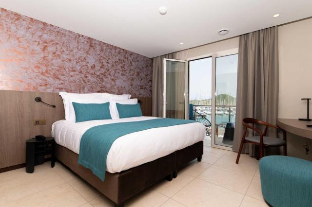 Sable Bleu Boutique Hotel