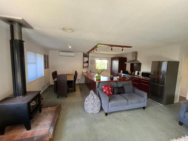 The Iron Gate Family Hideaway - Pet Friendly