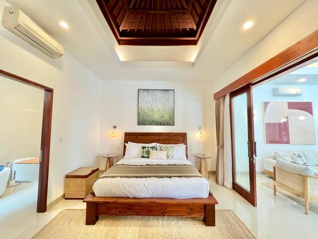3BR Private Pool Villa in Canggu Near Finns