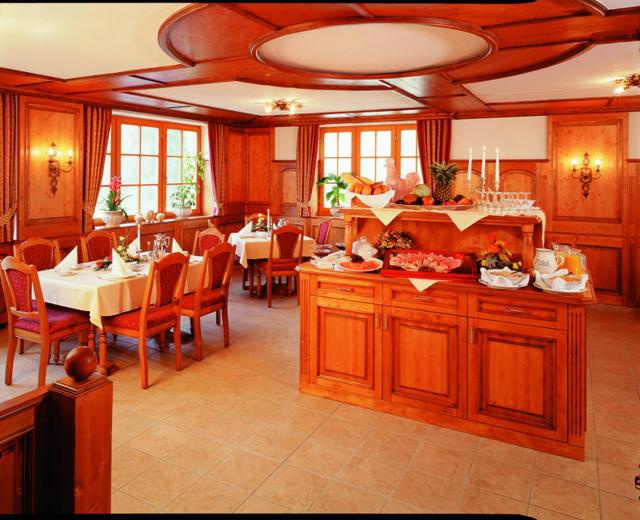 Hotel - Gasthof Spessarttor & Hotel Bergwiesen -hier auf Wunsch Zimmer mit Balkon