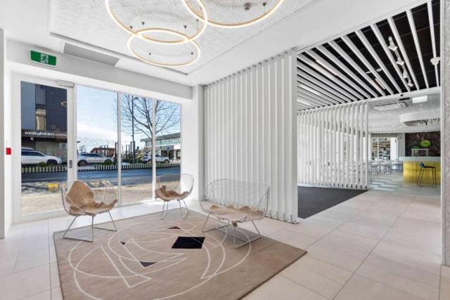 Ramada by Wyndham, Hamilton City Center