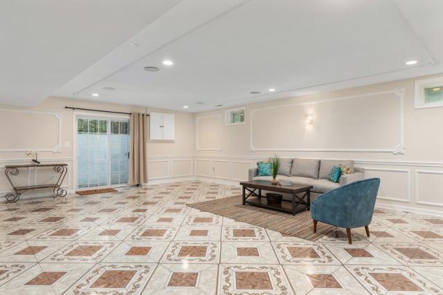 2 BR Serene & Peaceful On 4 Acres, Fairfax-GMU - Lower Level