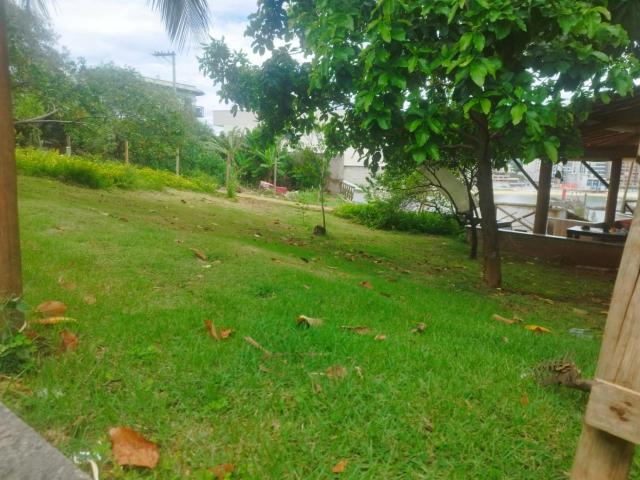 Espaço Para Camping no centro de Guarapari 01