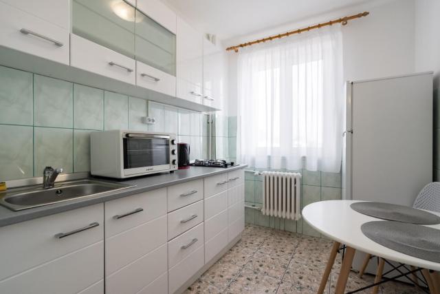 City View Apartment with Private Balcony