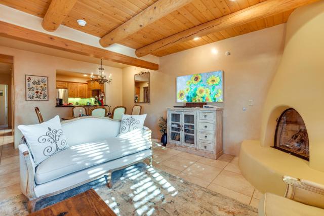 Walk to Santa Fe Plaza: Condo w/ Kiva Fireplace!