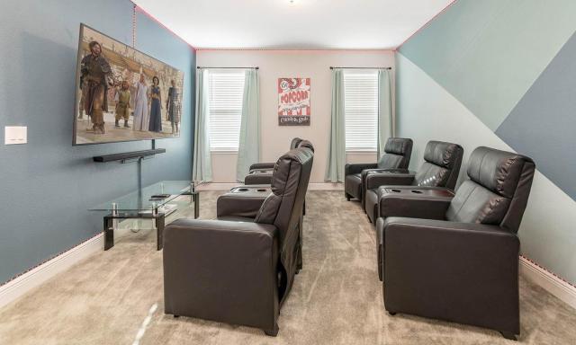 Marvelous 5 Bdrm Retreat with Themed Bedrooms at Encore
