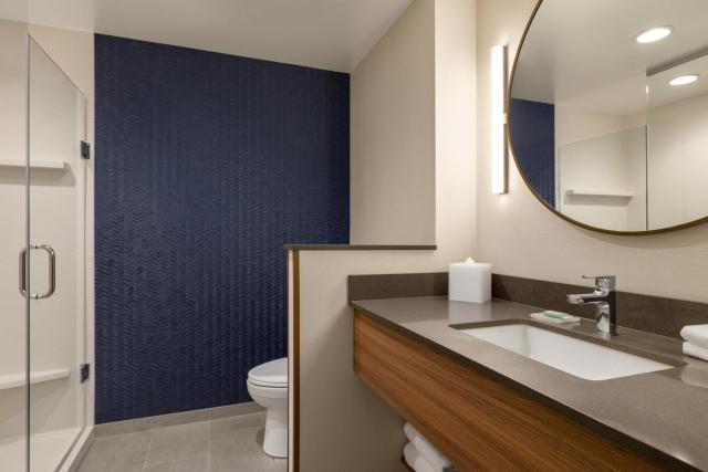 Fairfield by Marriott Inn & Suites Bethlehem Lehigh
