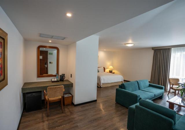LUOXO Hotel