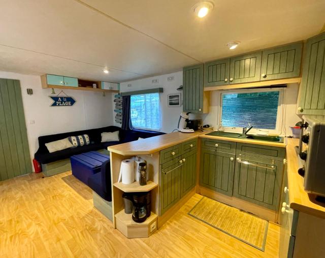 Atypical mobile home 4 bedrooms 2 bathrooms - Family Camping JF02