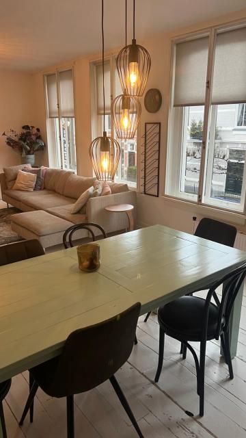 Ruim comfortabel appartement centrum Breda MET restaurant!