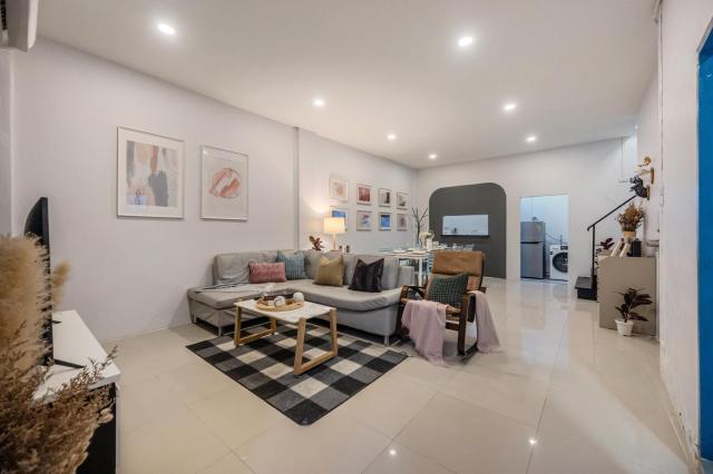 Spacious Haven Chatuchak Market 5BR 10 Sleeps RB1