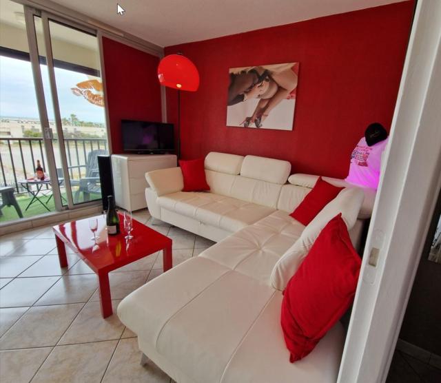 Naturiste Cap d'Agde Héliopolis F 61
