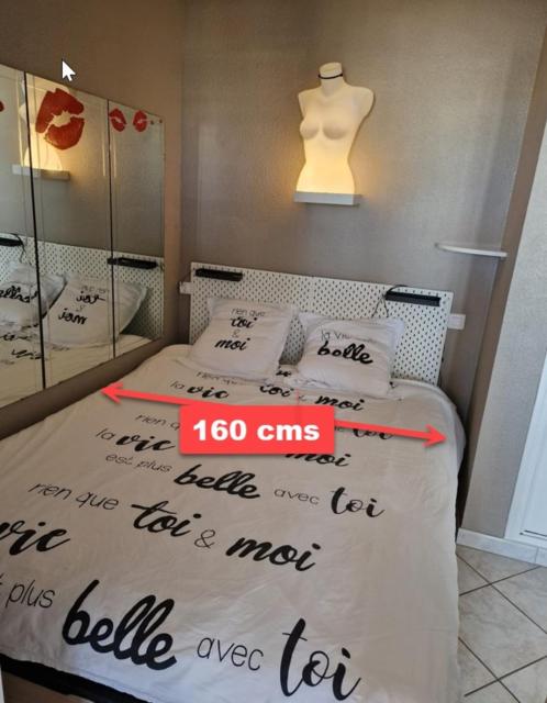 Naturiste Cap d'Agde Héliopolis F 61