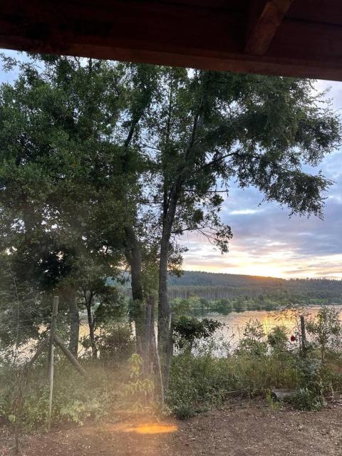 VISTA AL LAGO cabaña rustica
