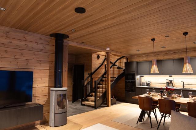New 3-Bedroom Skiing Cabin - Levi