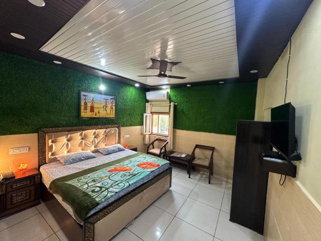 Sadyal Hotel And Restaurant