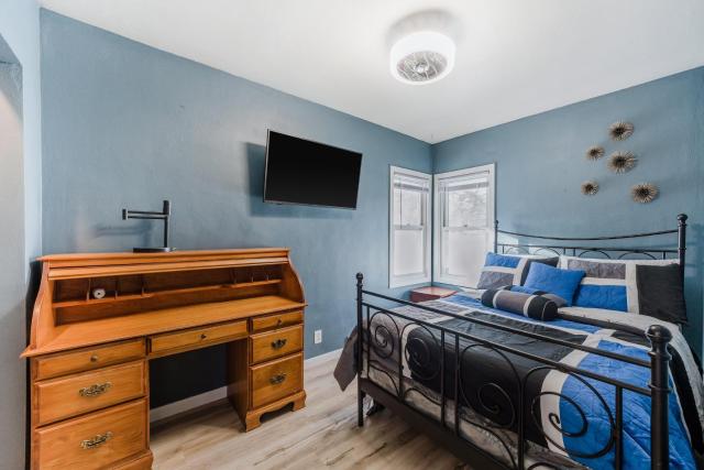 Cozy 3BR Home in Oakdale with BBQ & Private Patio!